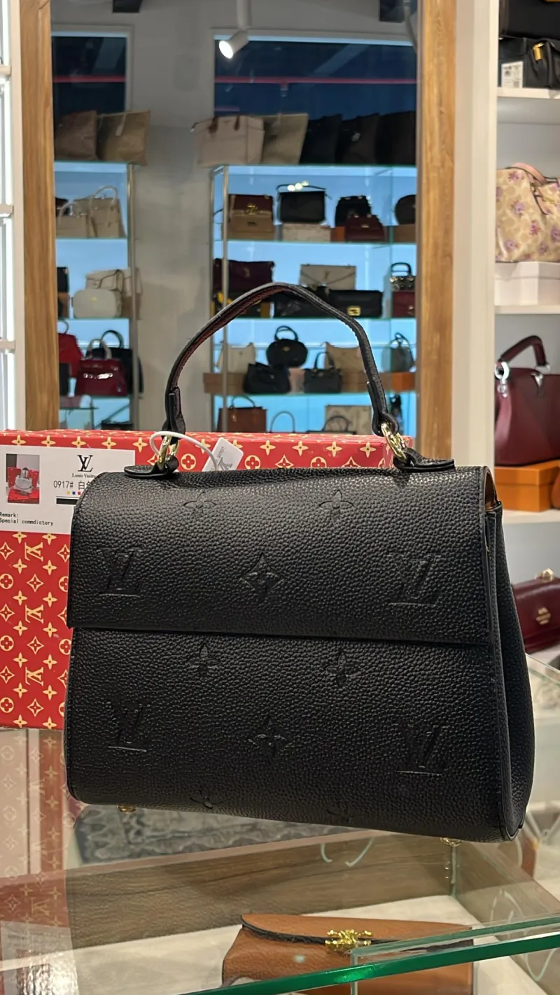 ecommerce.upsell.product_image_alt