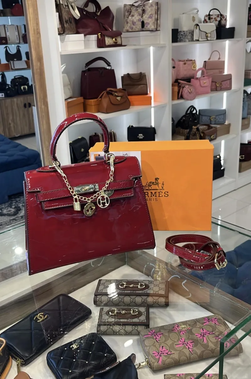 ecommerce.upsell.product_image_alt