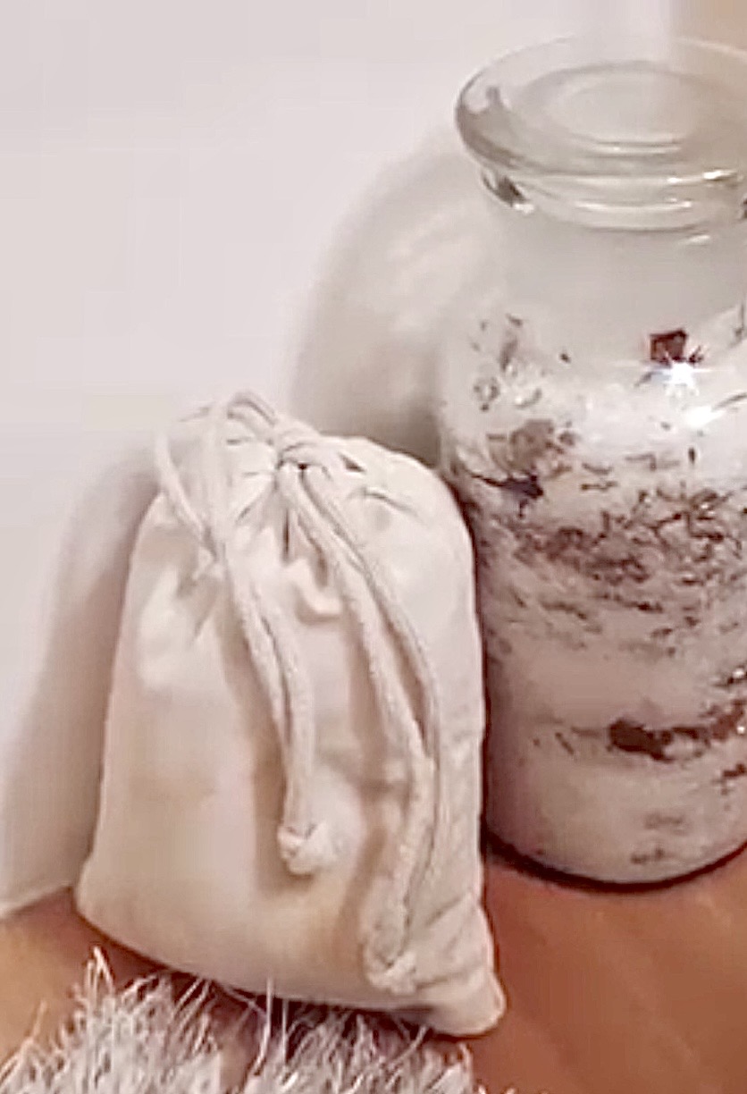 ecommerce.upsell.product_image_alt