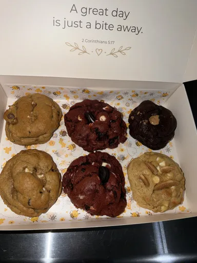Pre- Order Cookie Box 6