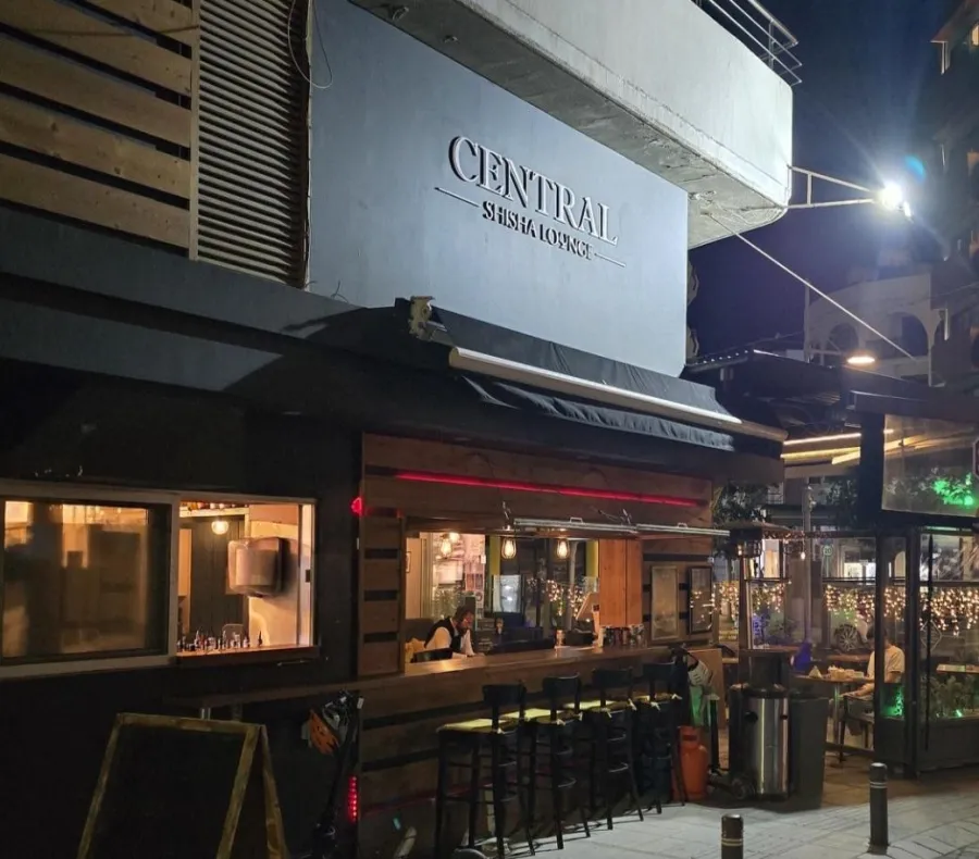 Shisha and drinks at Central Shisha Lounge Bar