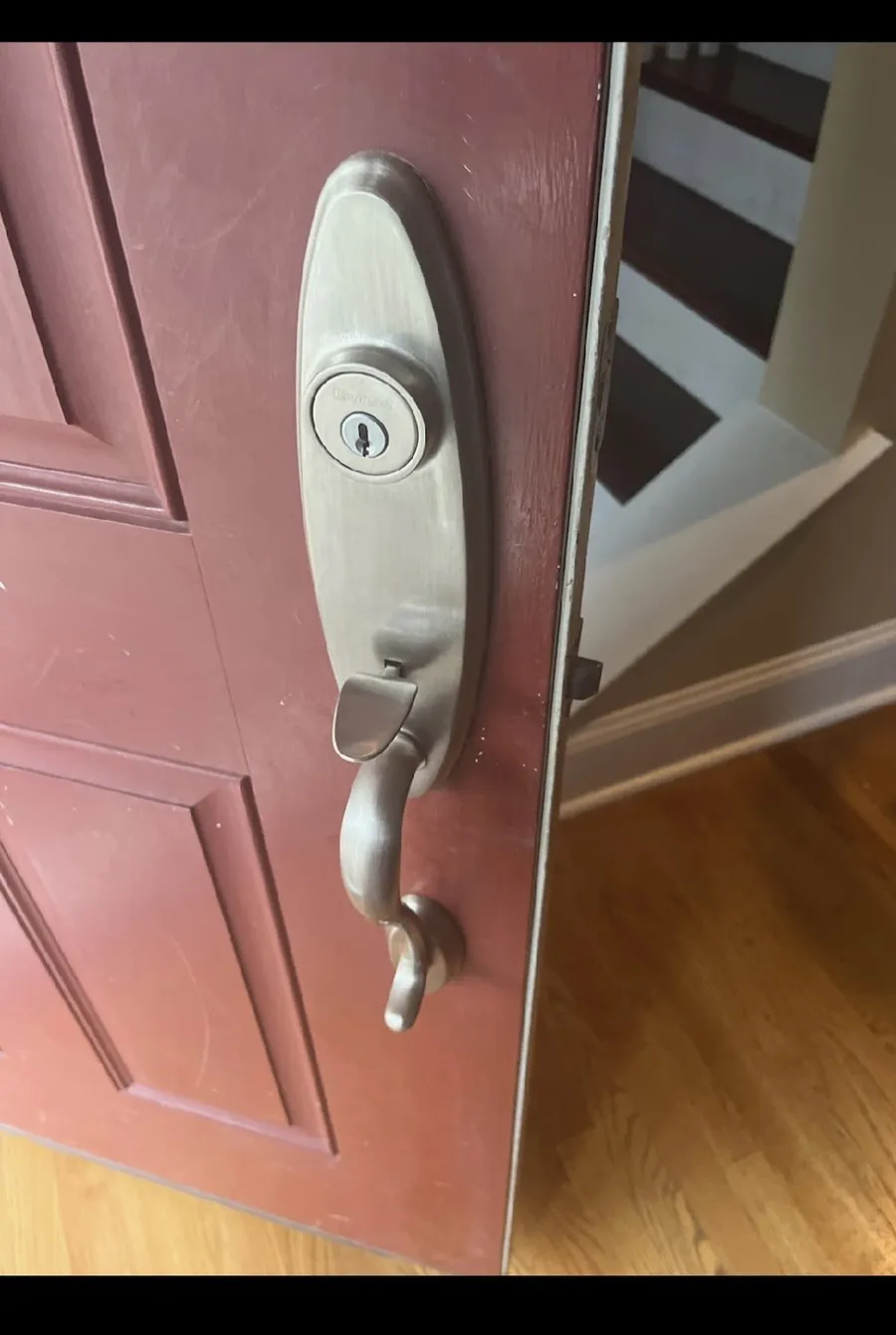 Front door handleset and deadbolt