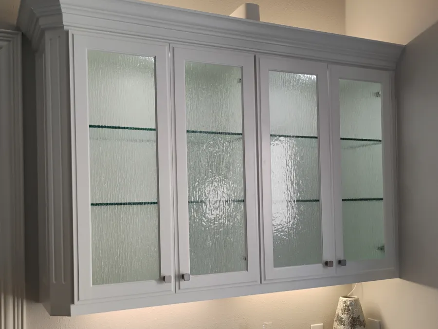 Rain glass in gray cabinet doors