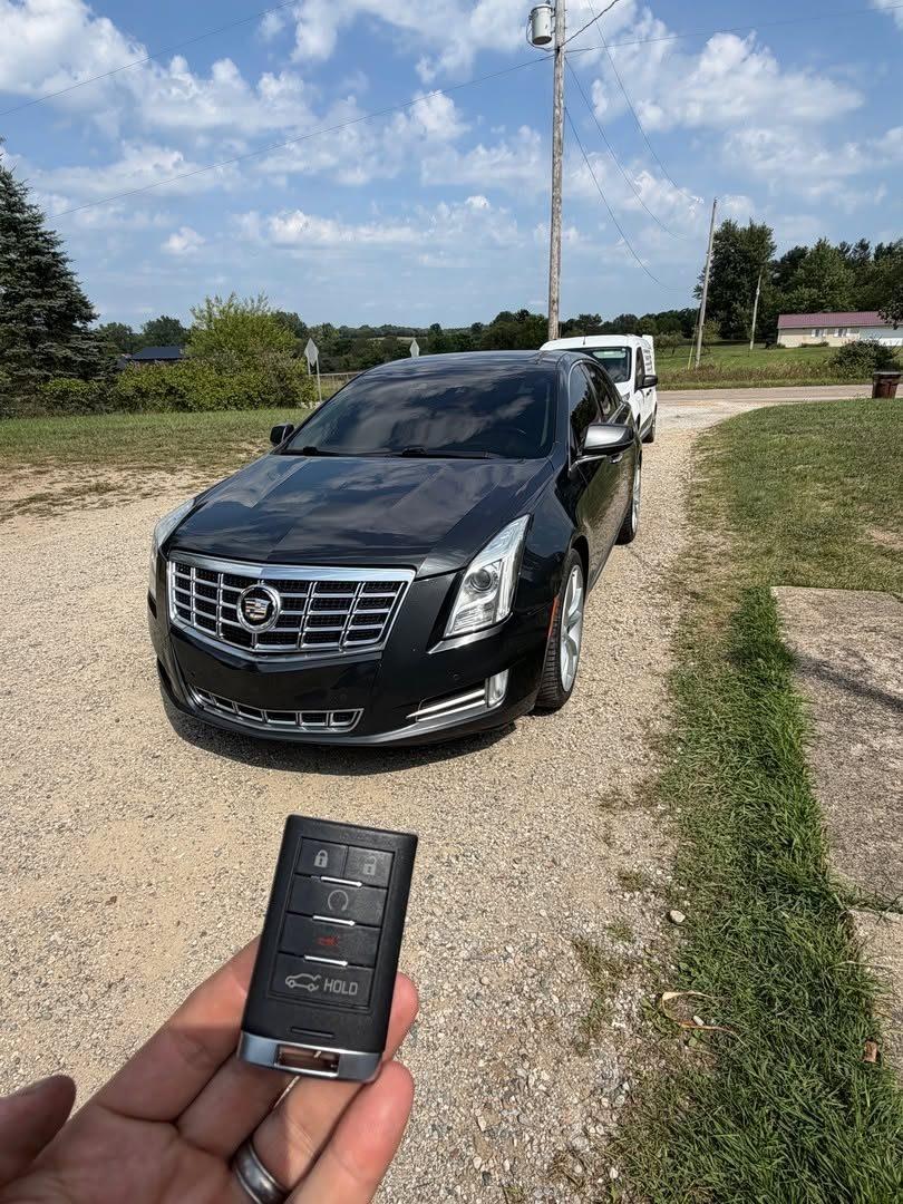 Smart key for a black Cadillac XTS