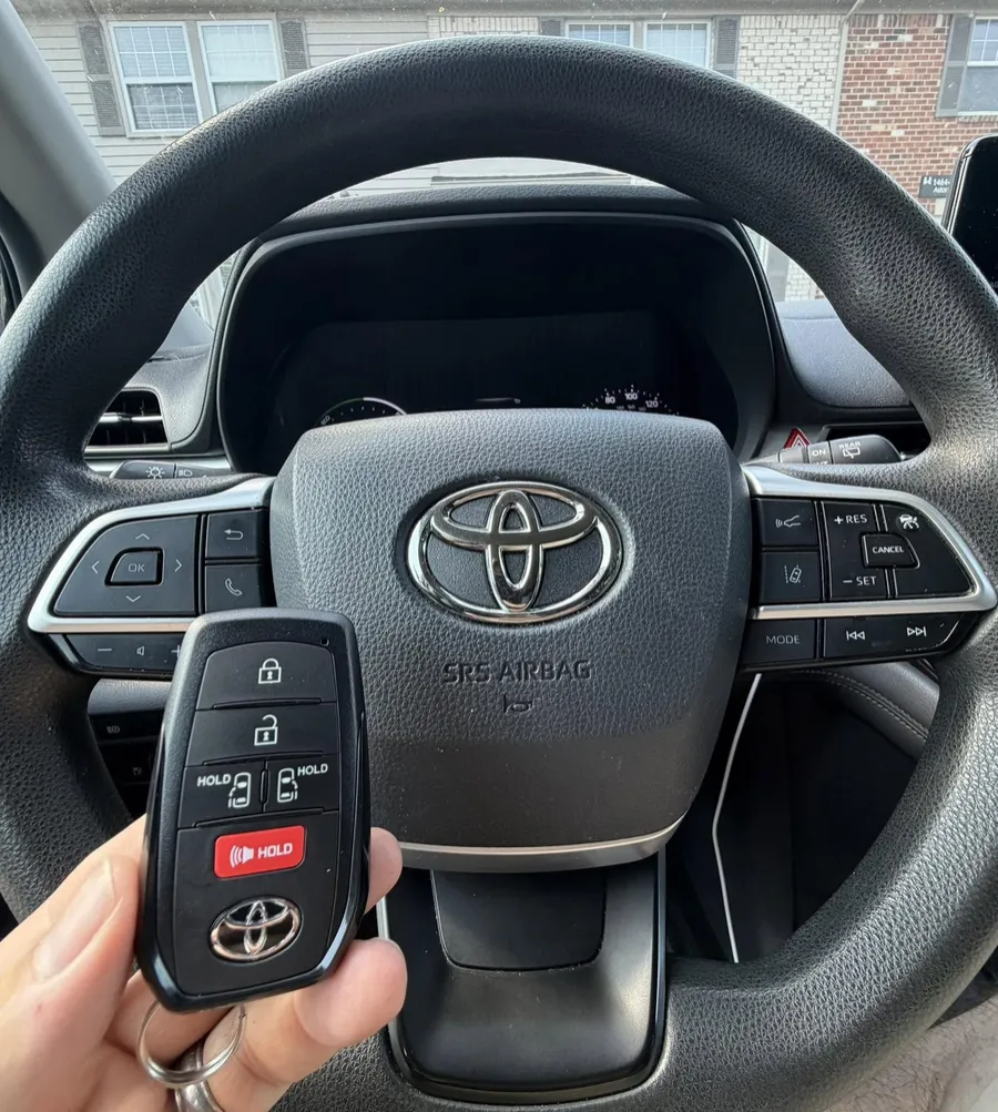 Toyota smart key at the steering wheel