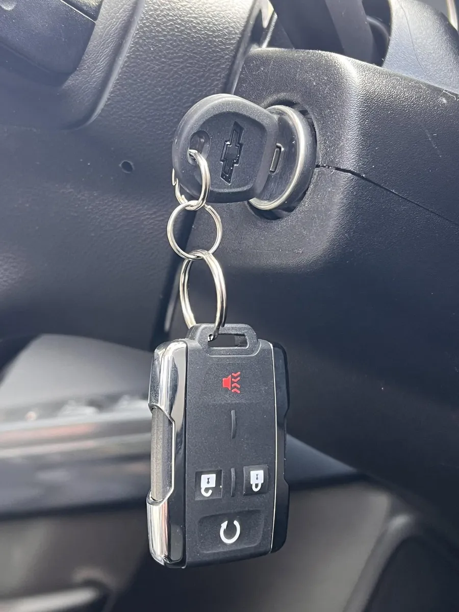 Chevrolet remote key in the ignition