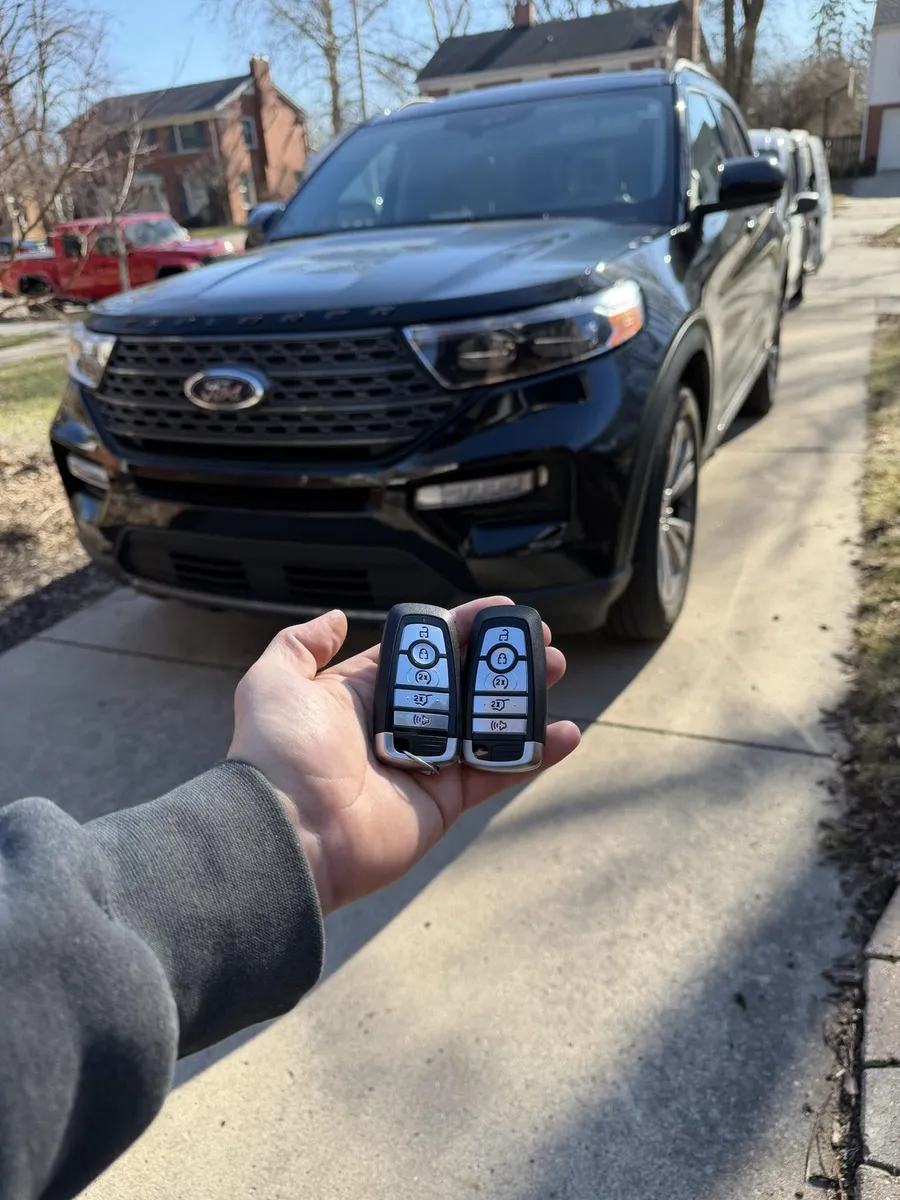 Two smart keys for a Ford Explorer