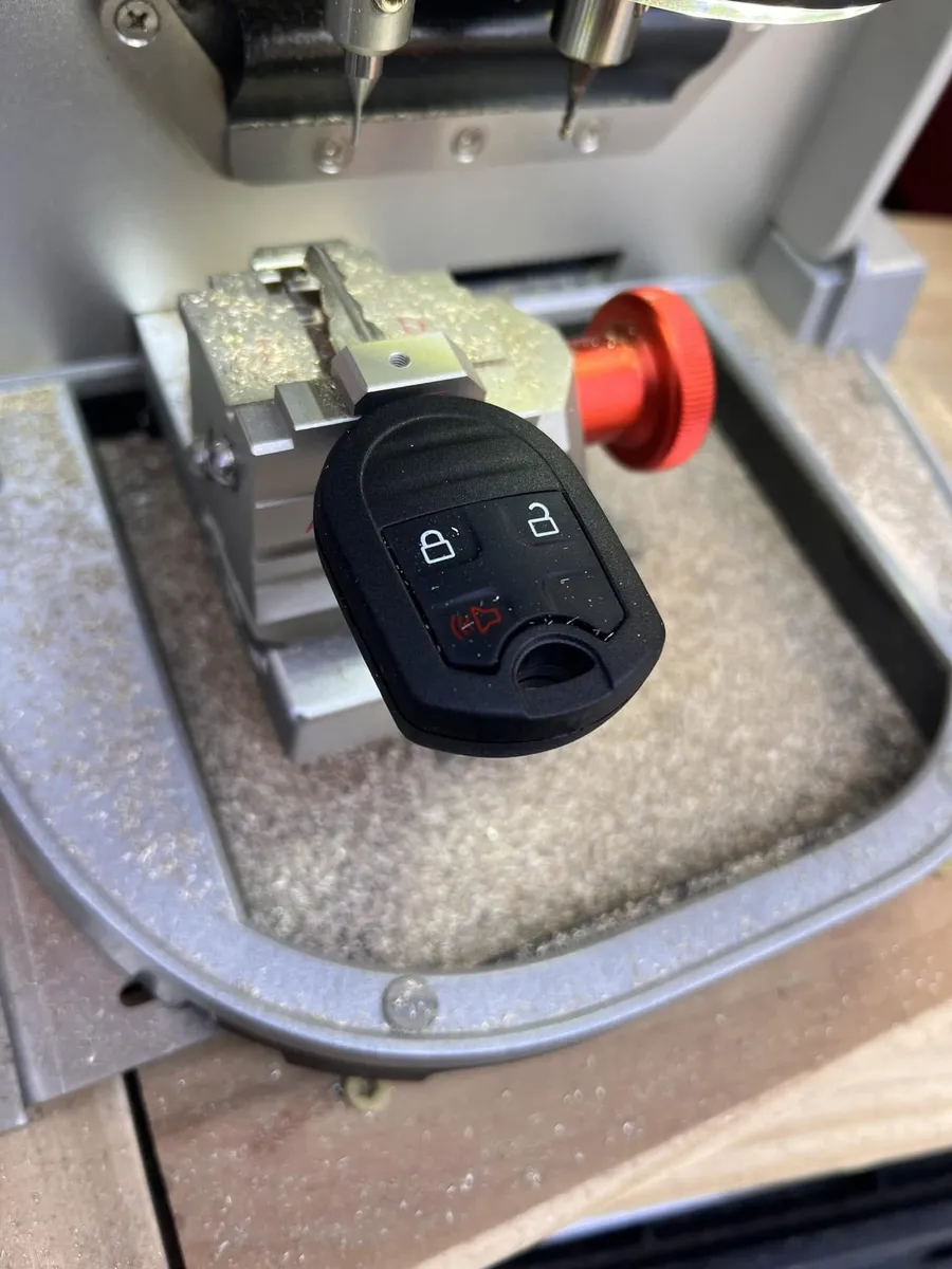 Ford remote head key in a key cutting machine