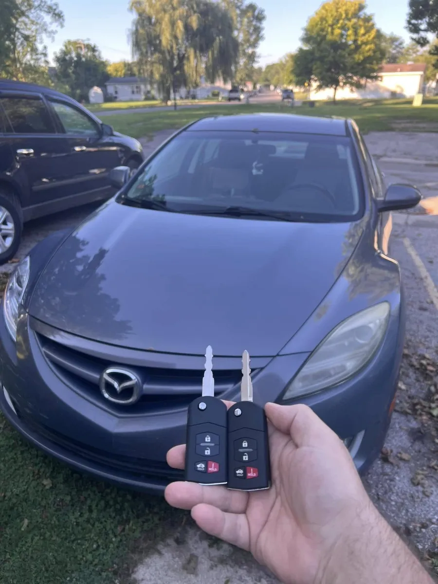 Two flip keys for a Mazda 6