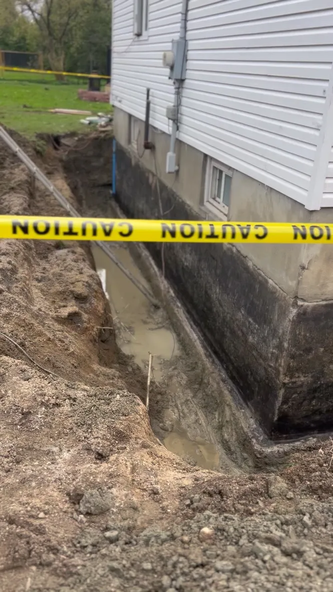 Safe, open excavation — Excavatron job site
