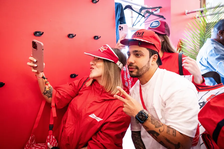 Guests getting hair and makeup at the Budweiser VIP glam lounge at Lollapalooza Chicago, vip glam lounge and festival floor, chicago