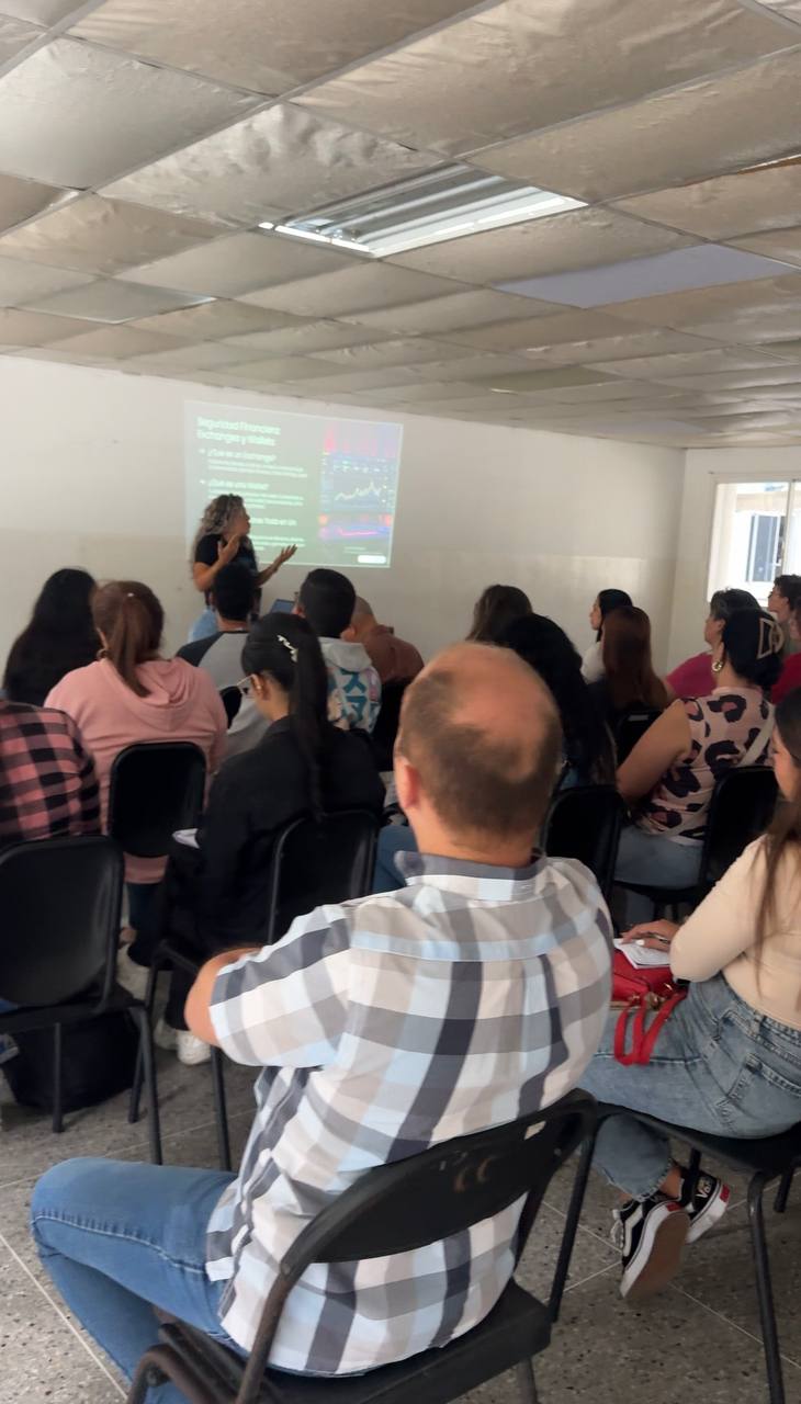 Asistentes al taller presencial