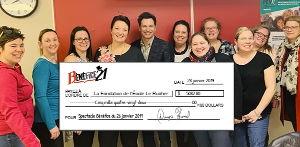 Remise d’un chèque de 5 082 $ à la Fondation de l’école Le Rucher de Mascouche
