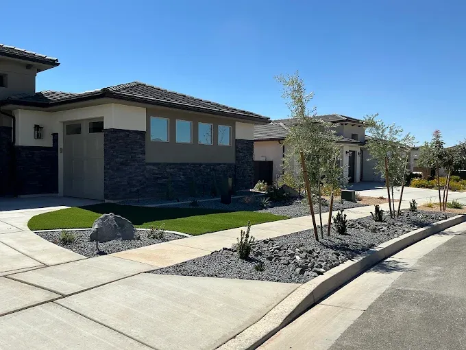 Finished front yard with desert landscaping