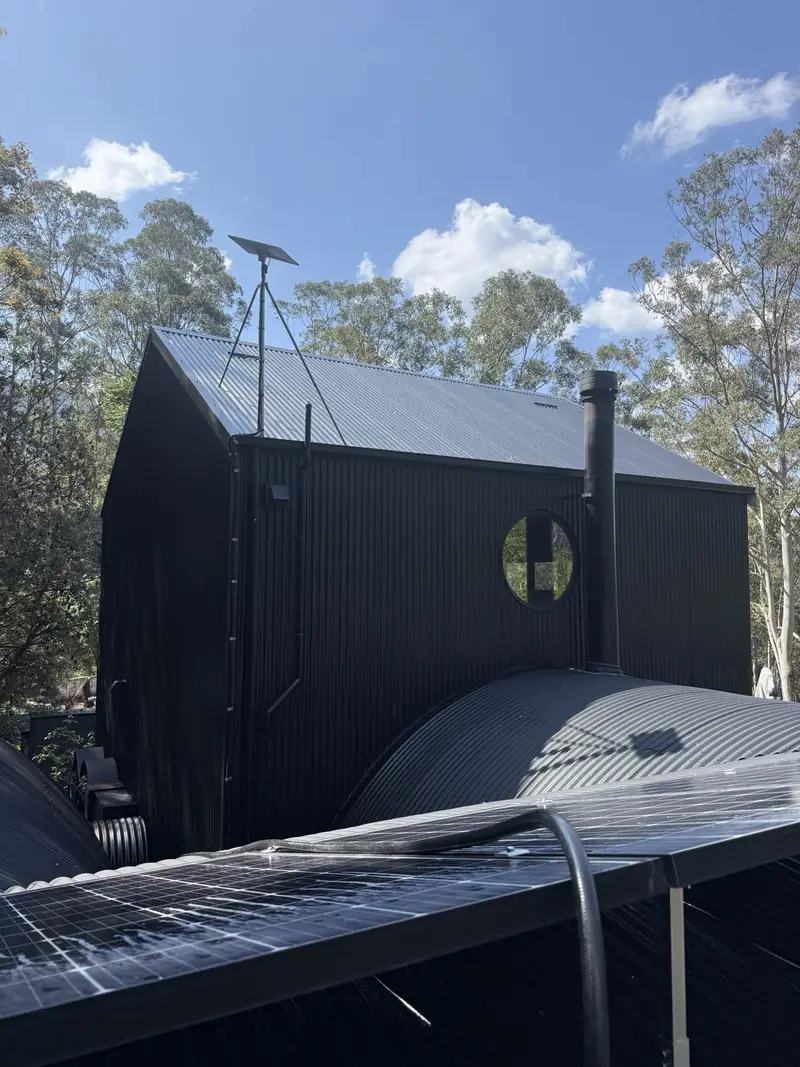 The same cabin roof clean after washing