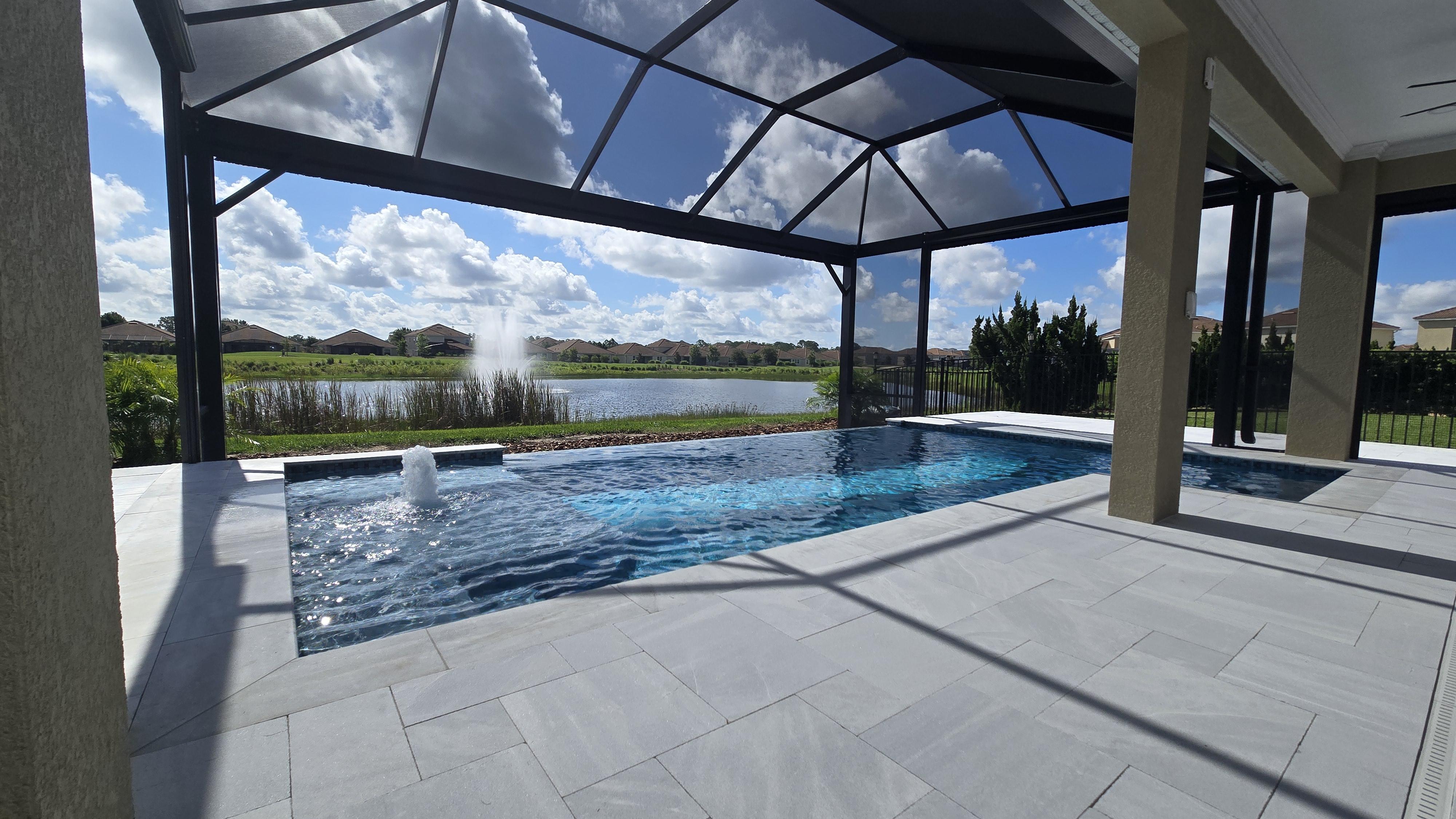 Panoramic Screens — Strong Tower Aluminum Construction, Central Florida