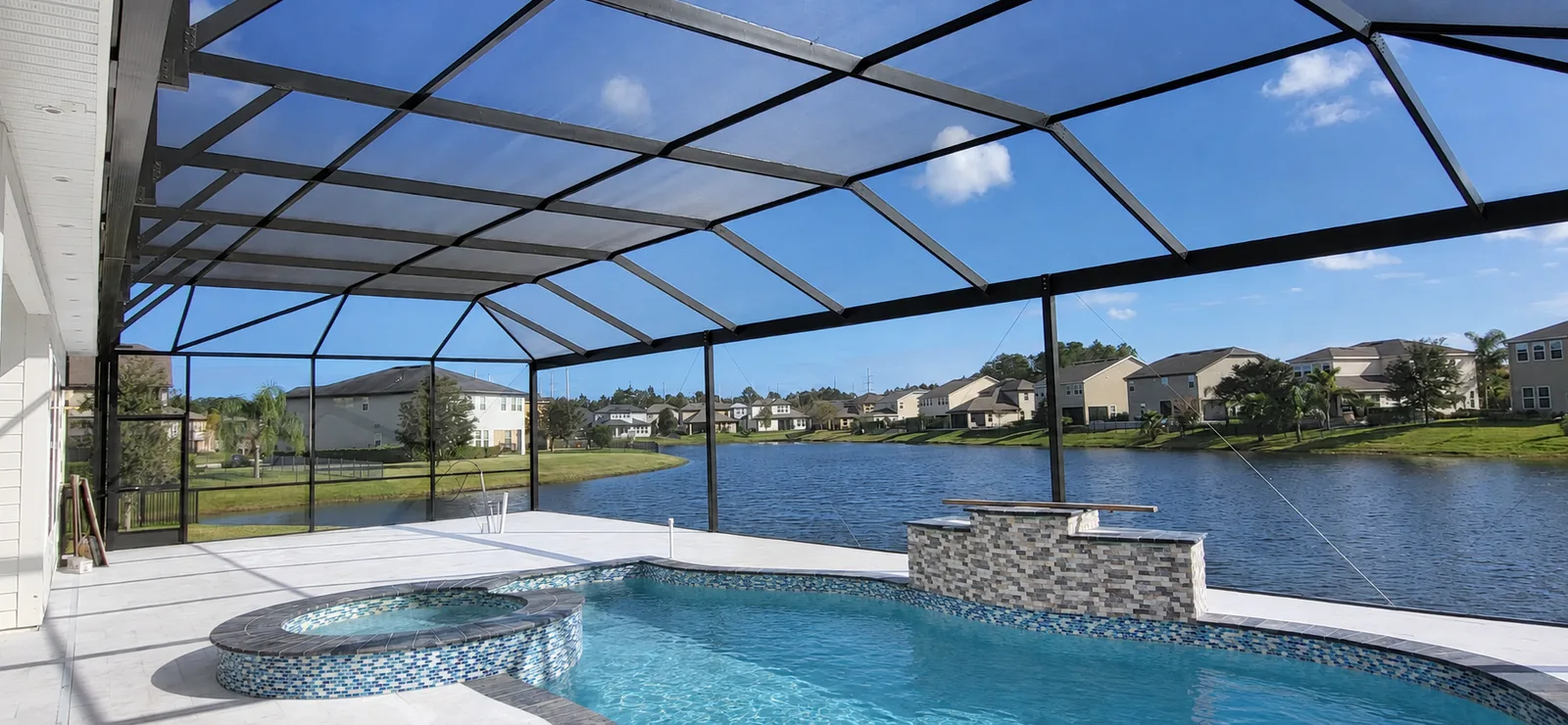 Panoramic Screens — Strong Tower Aluminum Construction, Central Florida