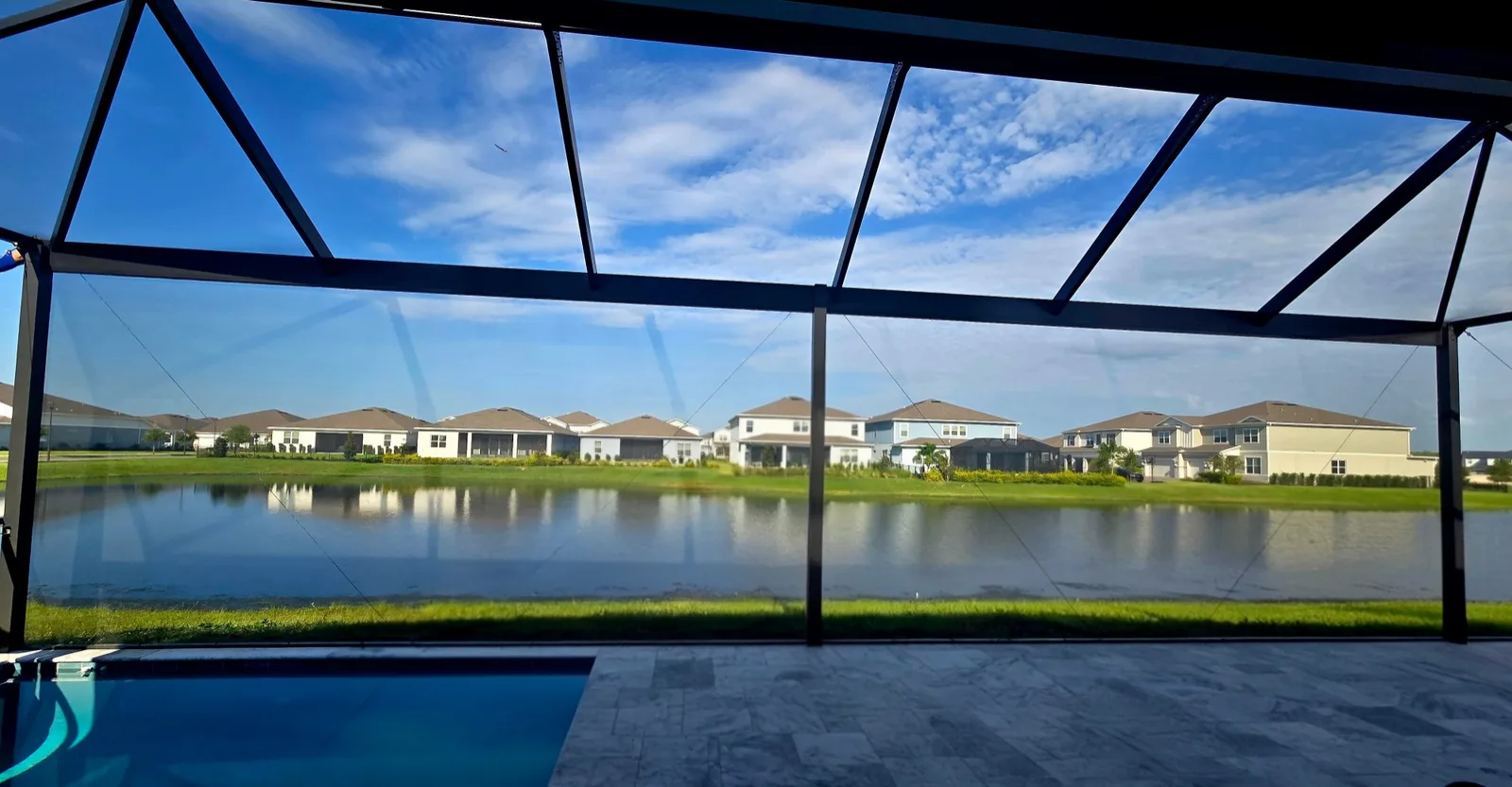 Panoramic Screens — Strong Tower Aluminum Construction, Central Florida