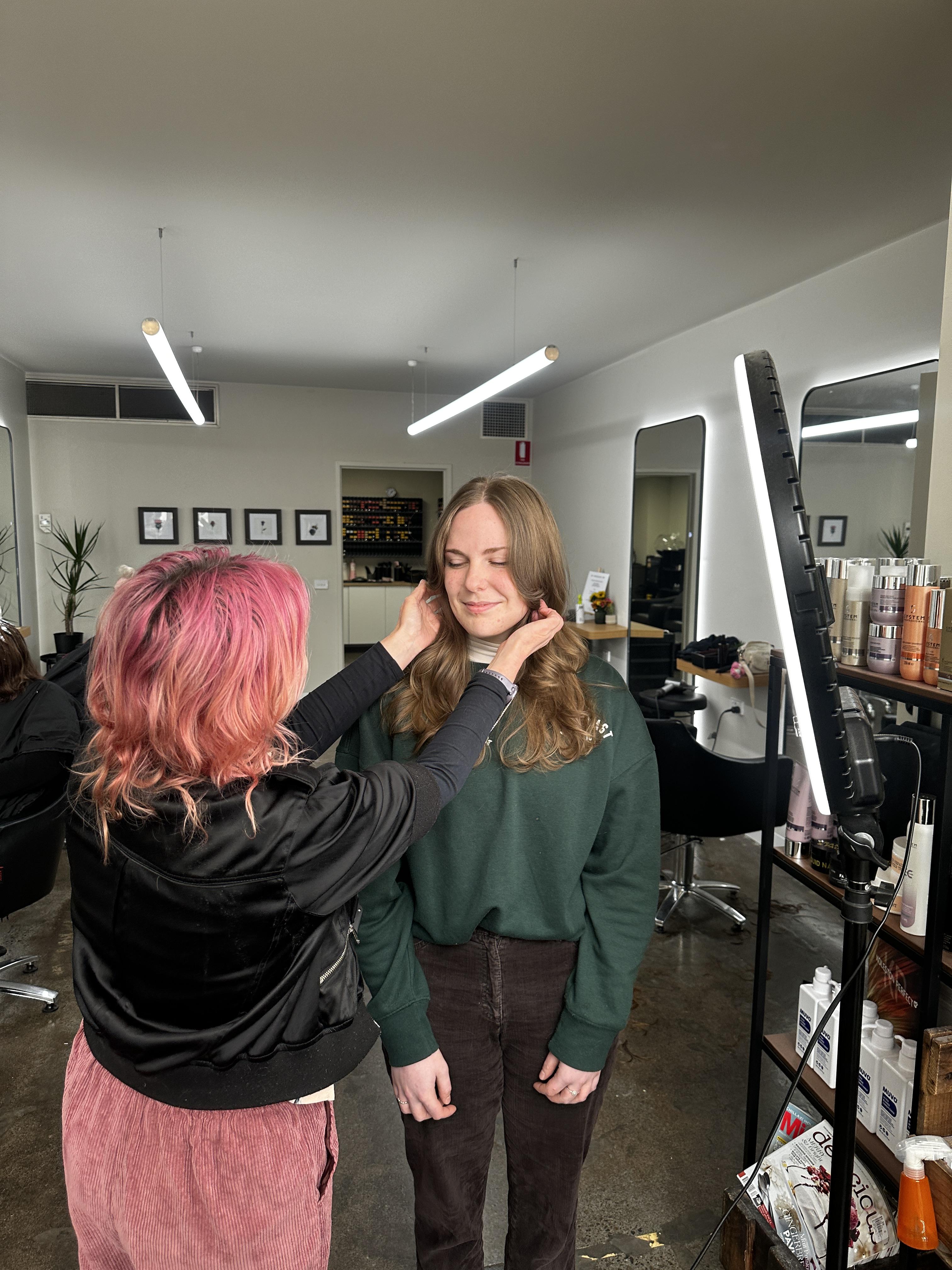 Soft, dimensional balayage