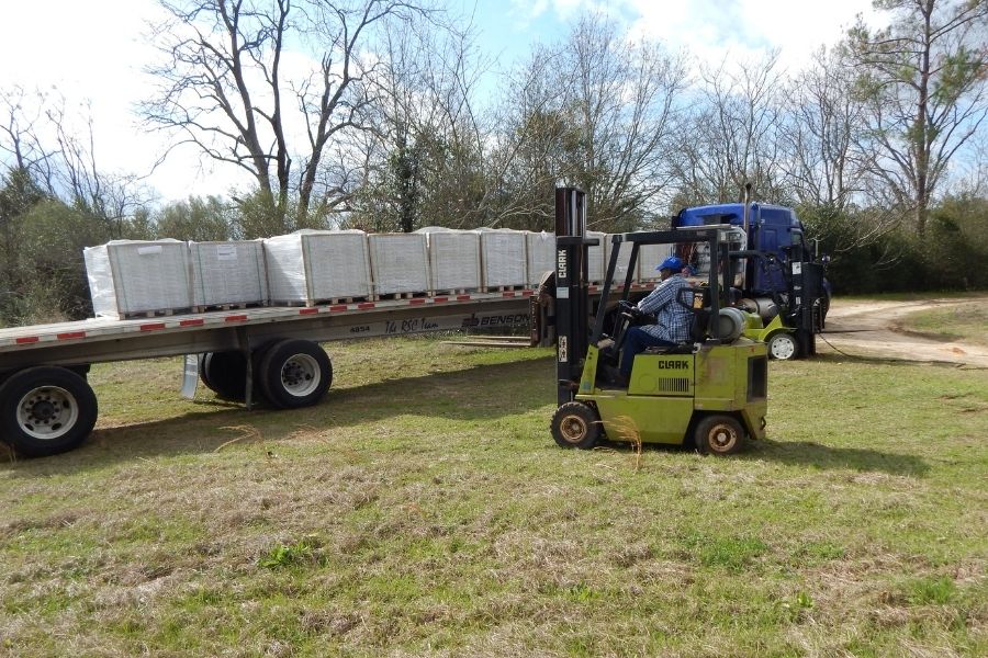 Insulation for house on truck