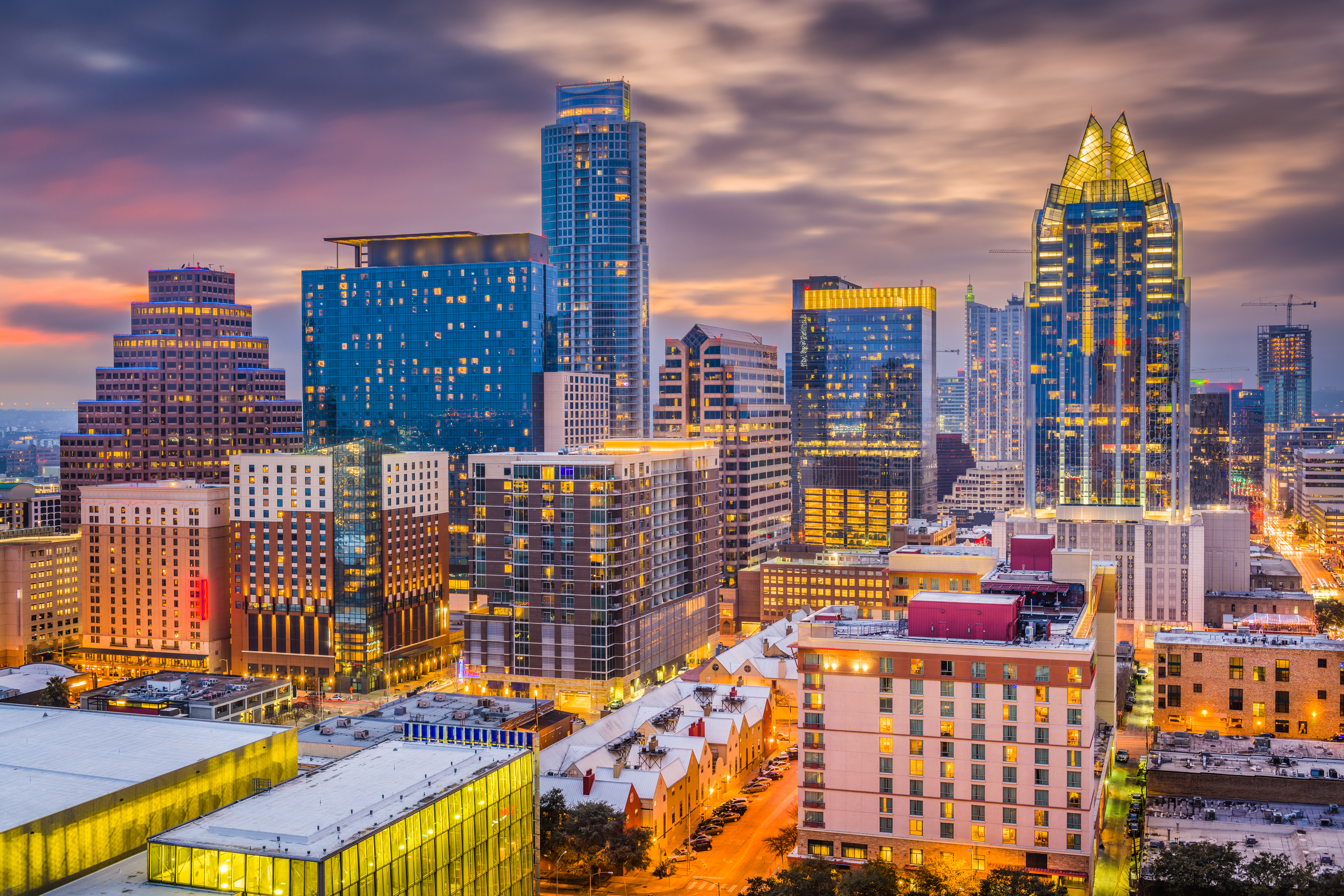 a night view of Austin tx