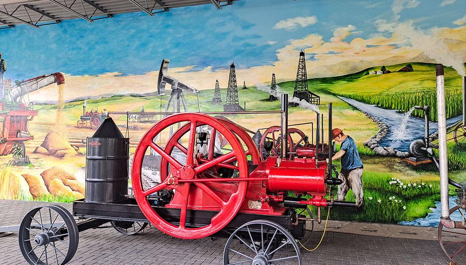 Agricultural heritage mural at The Collection on Palmetto Museum