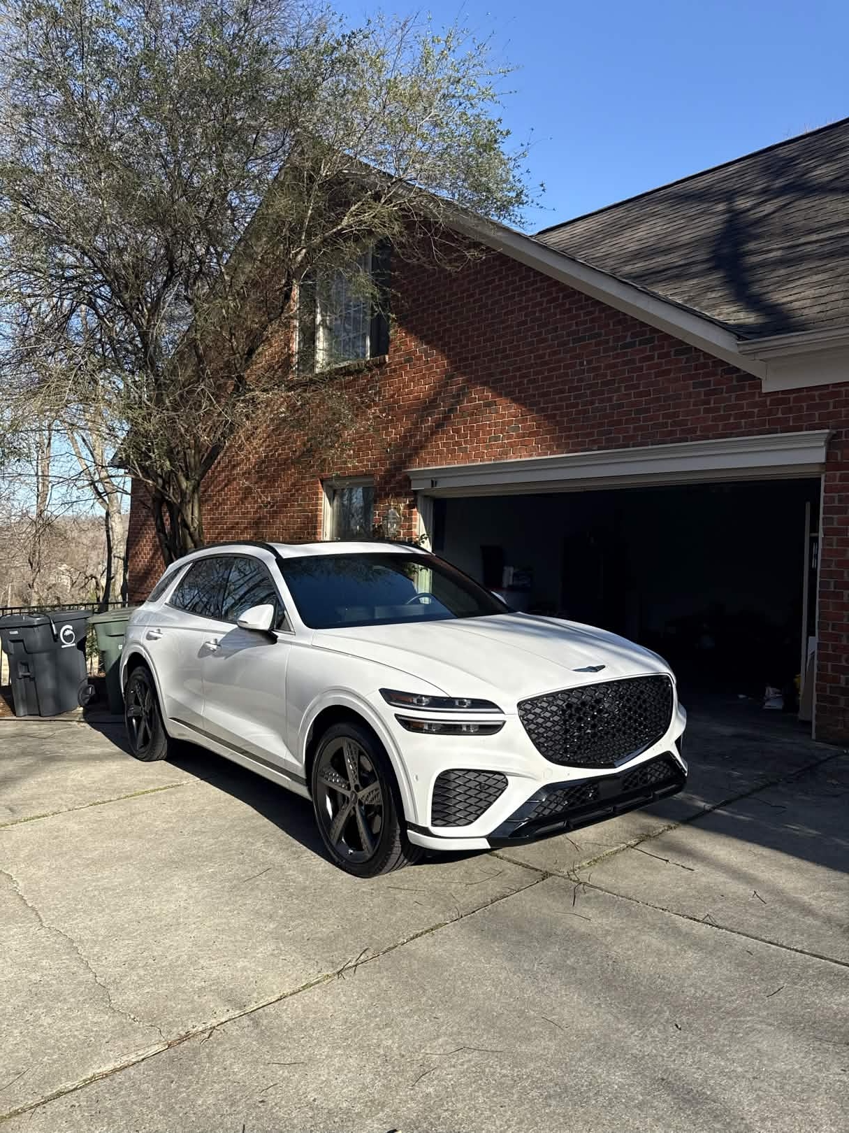 2023 Genesis GV70 before