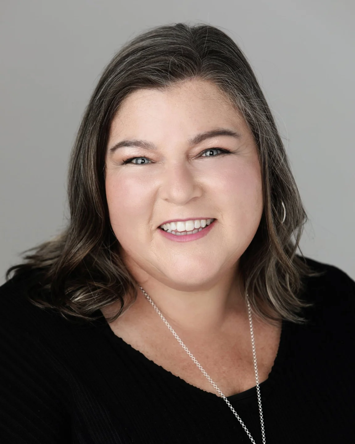 Kate Powers headshot, portrait