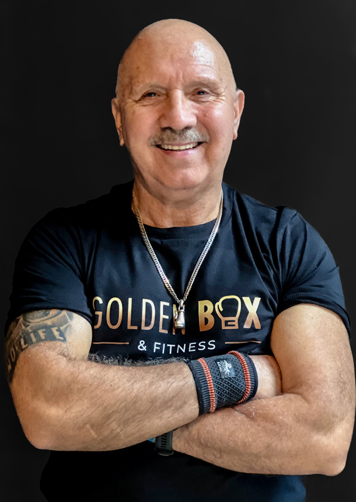 Iván Corral, profesor de boxeo de Goldenbox