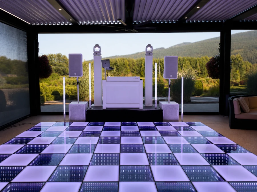 DJ Quick Hire wedding production at Seven Cedars