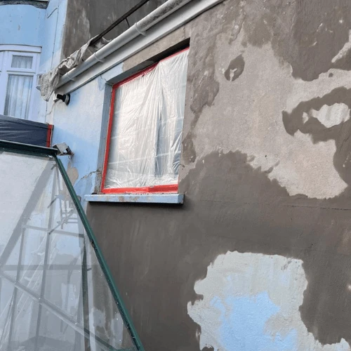 Wall Coatings vs Rendering: Why Wall Coatings Are Superior